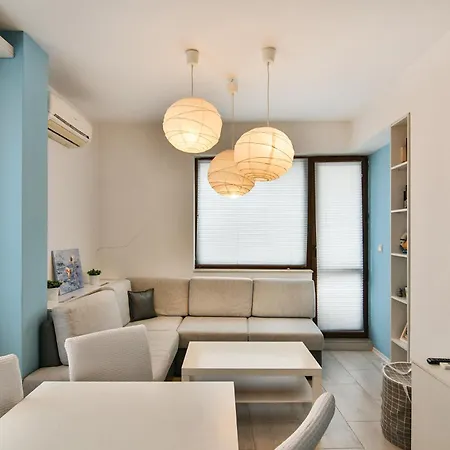 Gem For 2 Next To Lejlighed