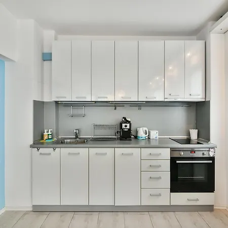 Lejlighed Gem For 2 Next To